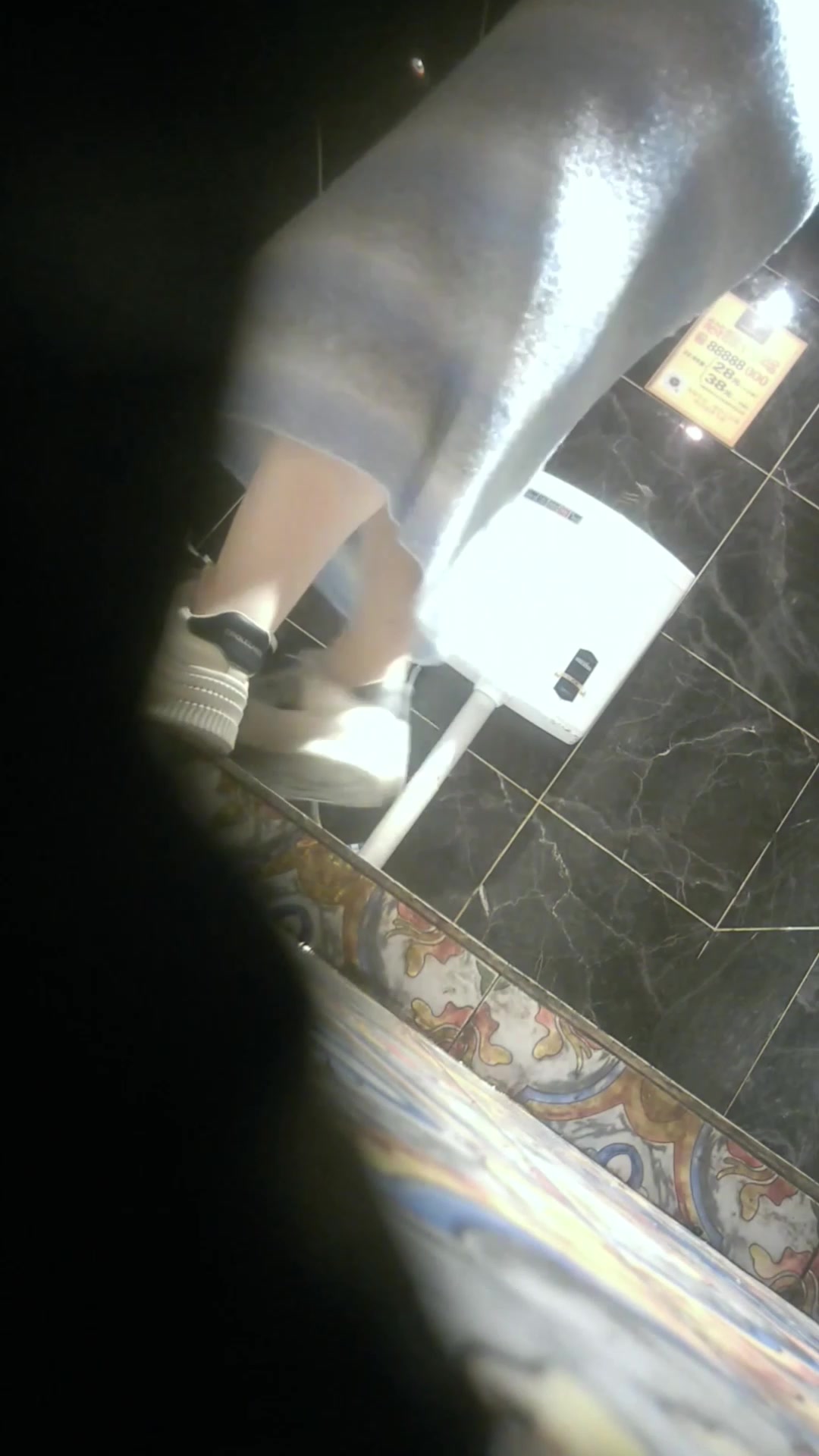Toilet Spy — 0224(58) — screenshot 2