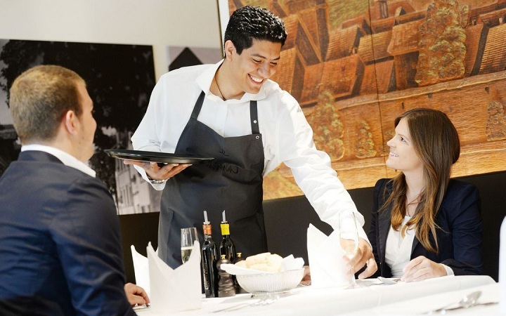 Xây dựng kế hoạch tuyển dụng và quản lý nhân viên