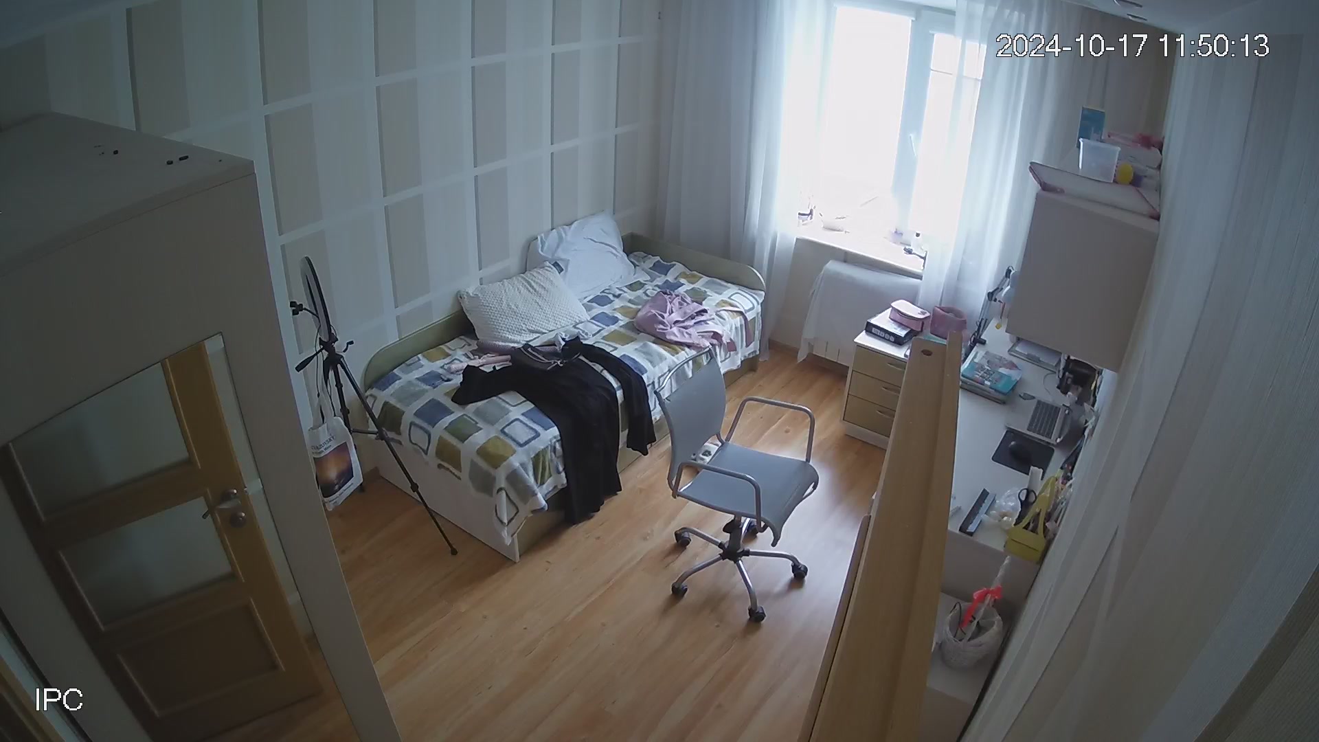 Hidden Voyeur 2 — 1_5021911654972000016 — screenshot 2