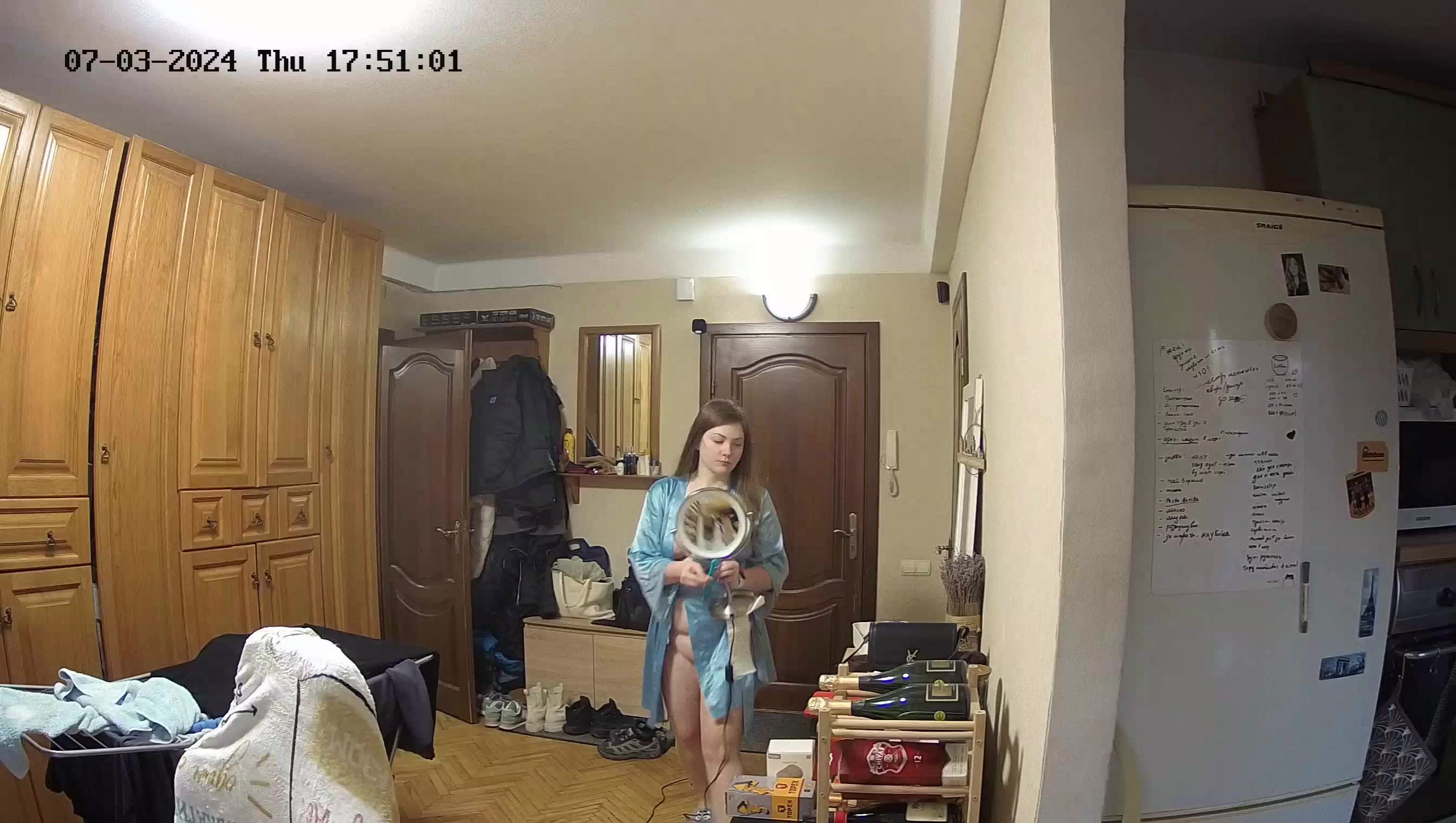 Hidden Voyeur 2 — 1_5021999920844899306 — screenshot 2