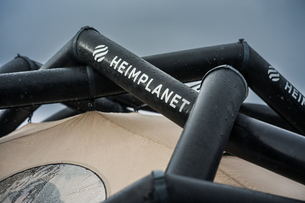 HEIMPLANET MAVERICKS Dune 黑色充氣骨架、接點與防水布細節
