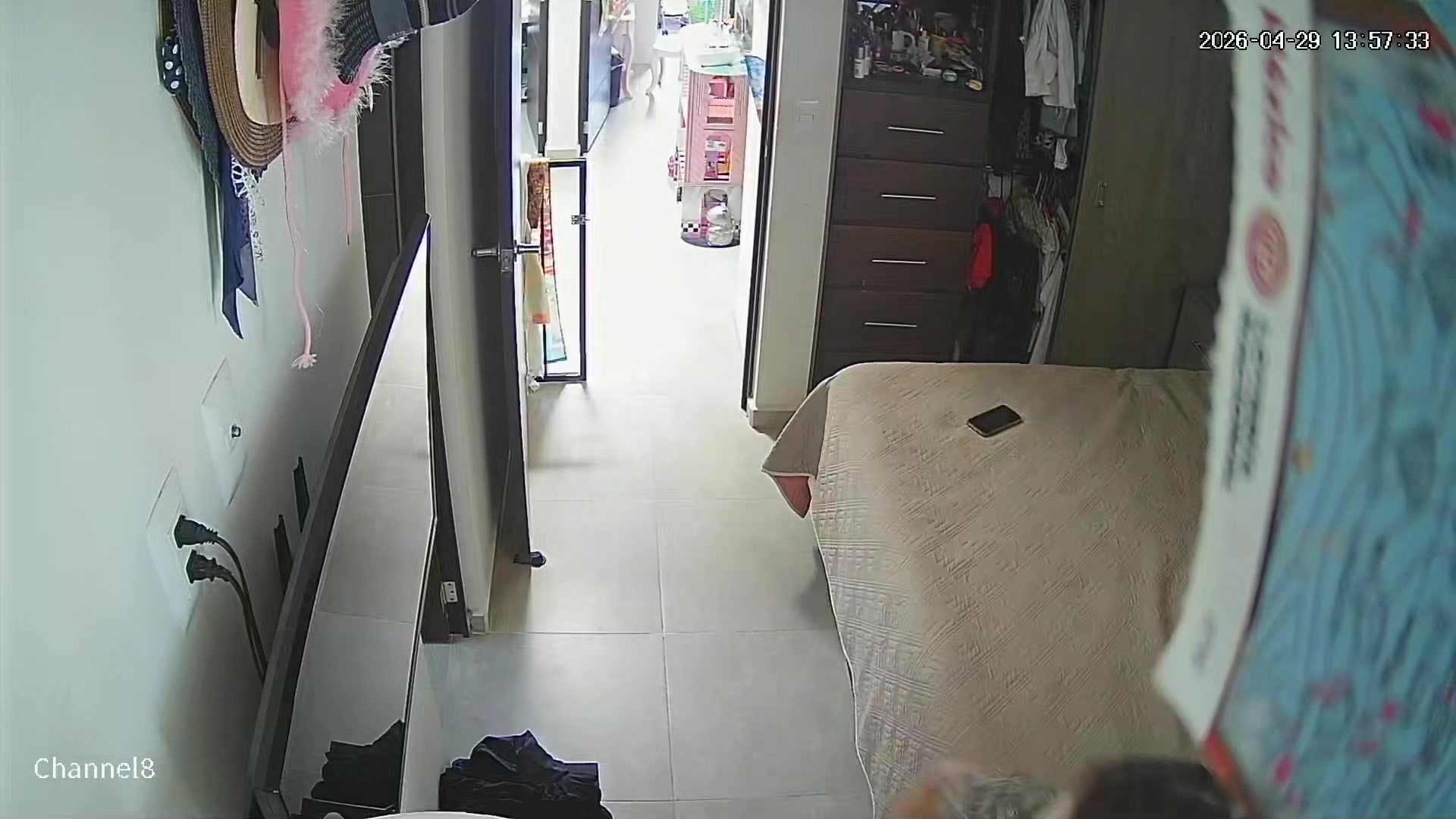 Hidden Voyeur 2 — 1_4938443389390554769 — screenshot 2