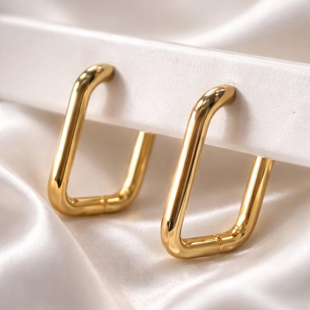 S. Steel Square Hoops