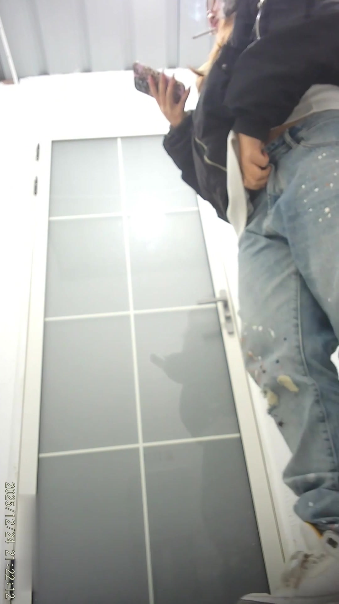 Toilet Spy — 0310(22) — screenshot 2