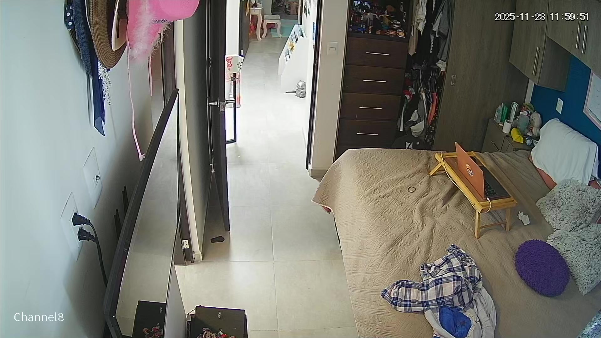 Hidden Voyeur 2 — 1_4911608133077435995 — screenshot 2