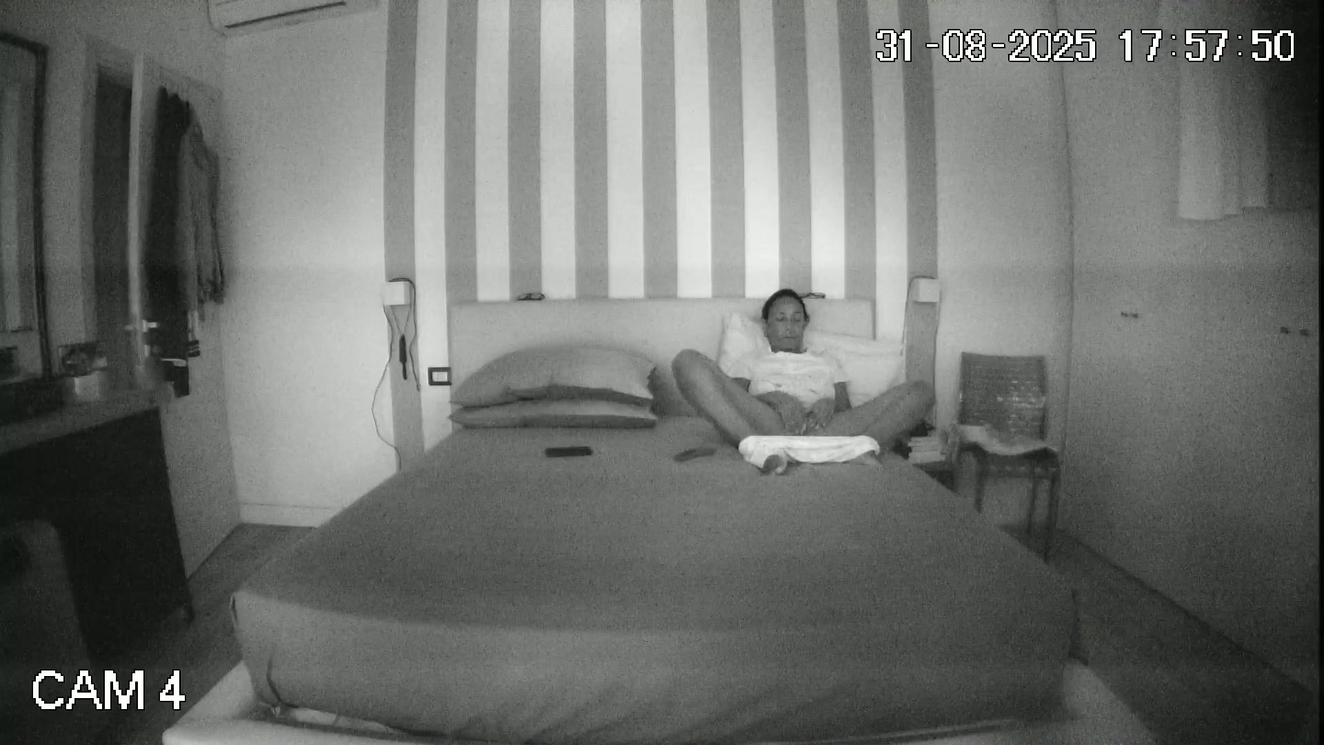 Hidden Voyeur — 1_5037717362254546910 — screenshot 2