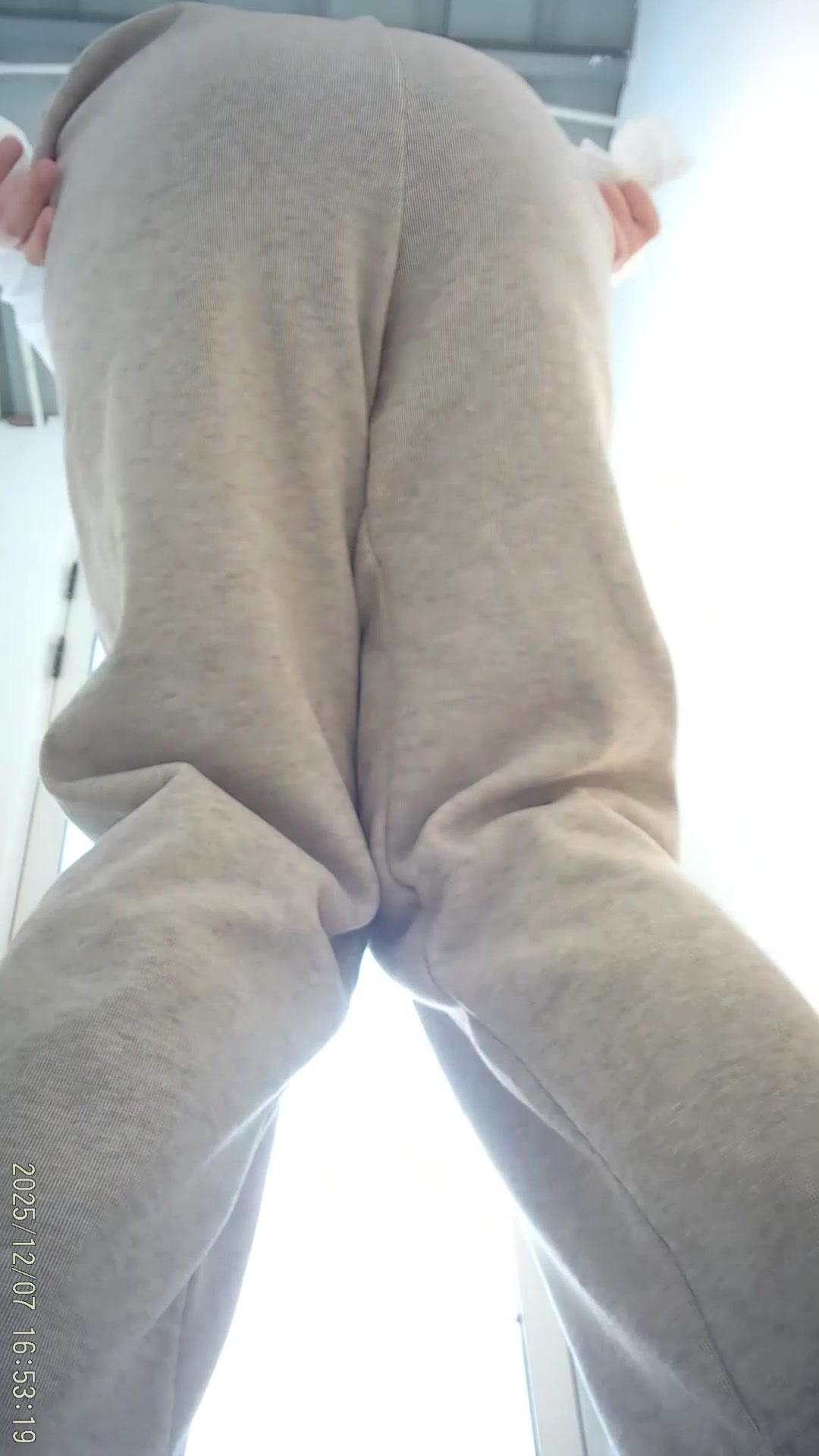 Toilet Spy — 0310(125) — screenshot 2