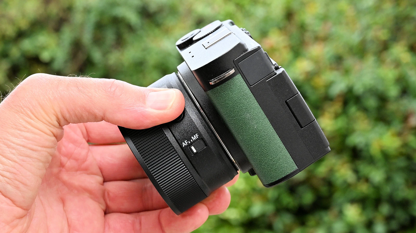 Review Panasonic Lumix S 20mm f/2.5: Góc Siêu Rộng Nhỏ Gọn - Hình 5