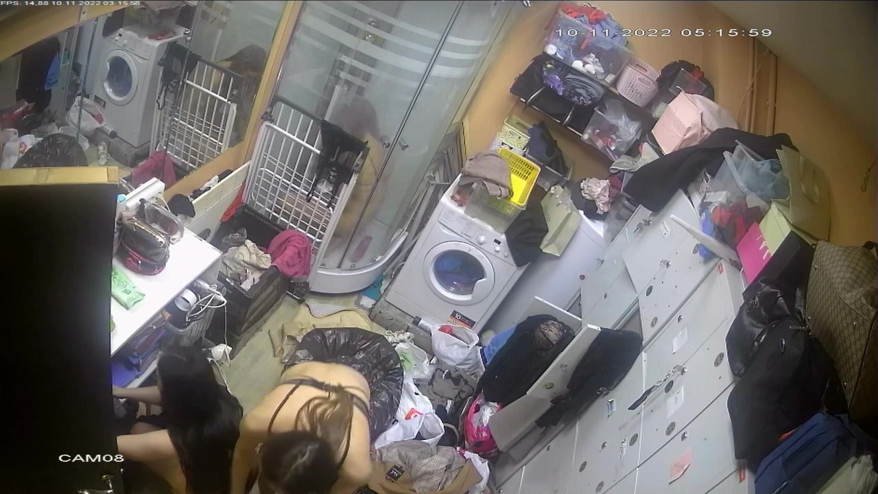 Hidden Voyeur 2 — 0730(42) — screenshot 2