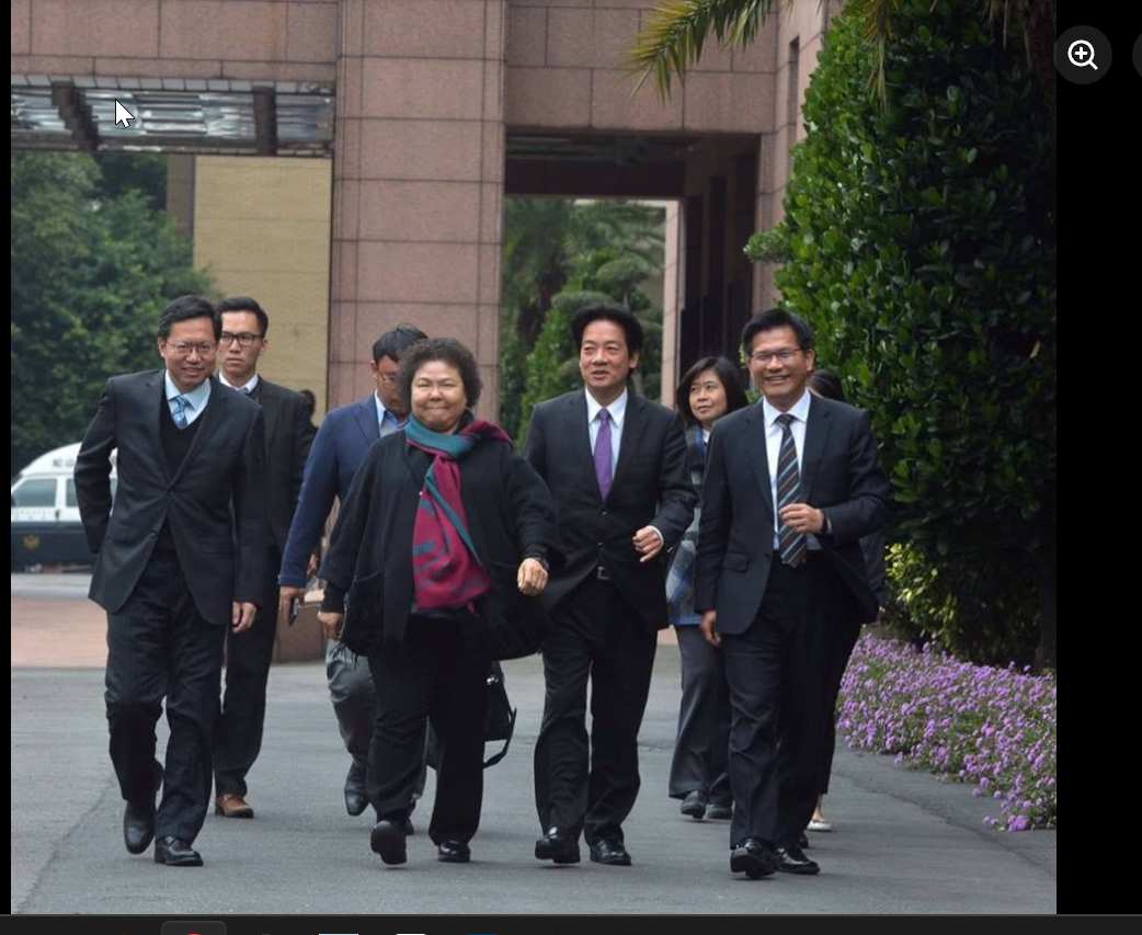 Re: [討論] 為什麼賴瑞隆能贏初選？ - 政黑 - PTT.BEST 批踢踢爆文