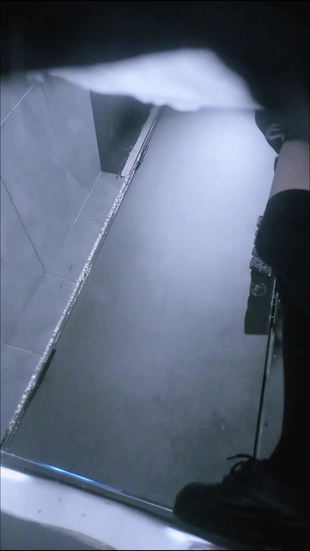 Toilet Spy — 0106(73) — screenshot 2