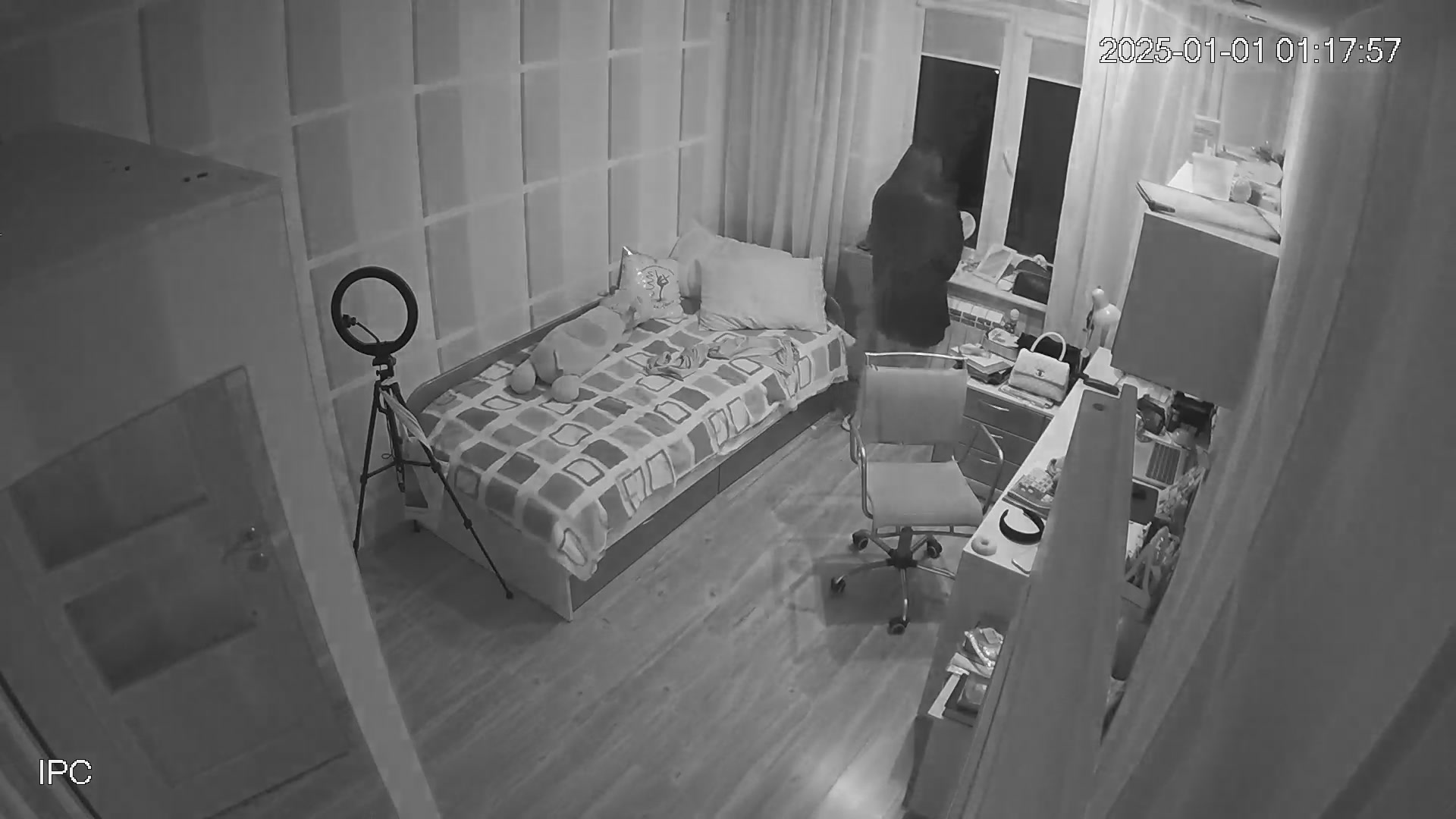 Hidden Voyeur 2 — 1_5059875502261536614 — screenshot 2