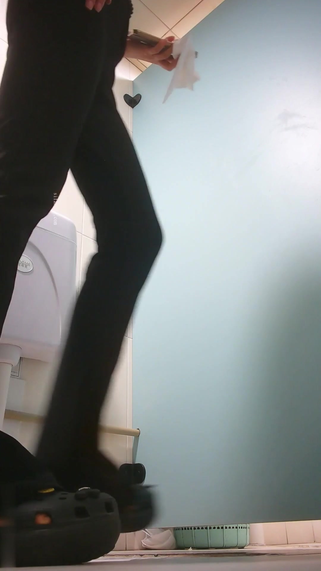 Toilet Spy — 0407 (1)(5) — screenshot 2