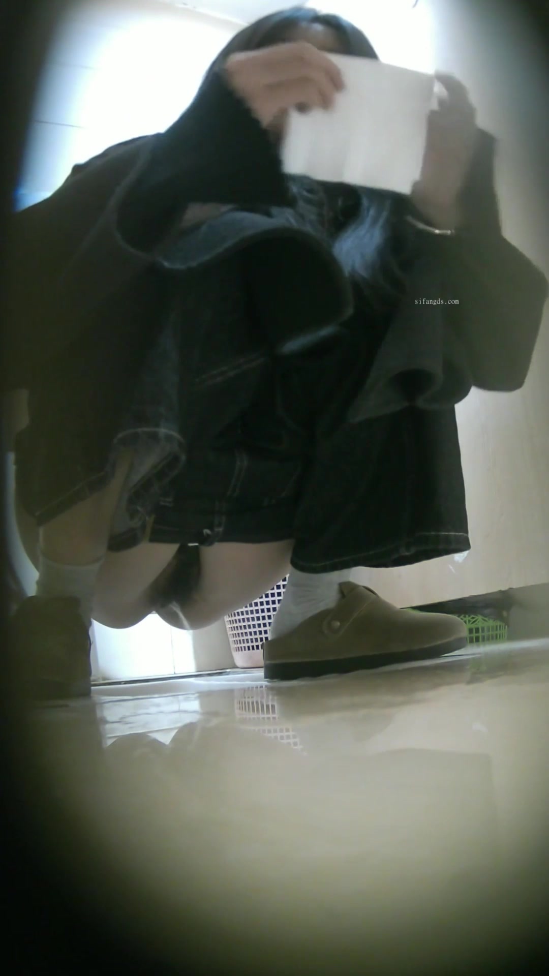 Toilet Spy — 0407 (1)(28) — screenshot 2