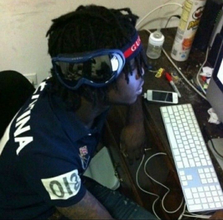 chief keef on computer lol