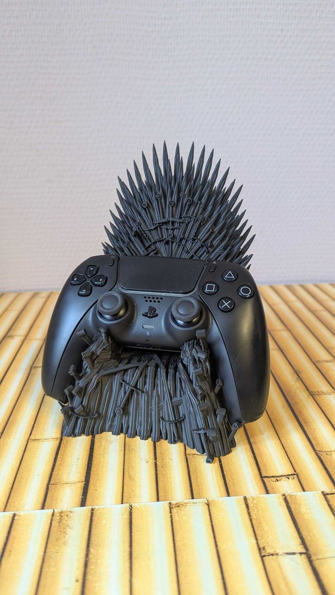 Soporte de joystick Trono de Hierro — imagen 2 de impresión 3D