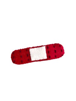 3 3