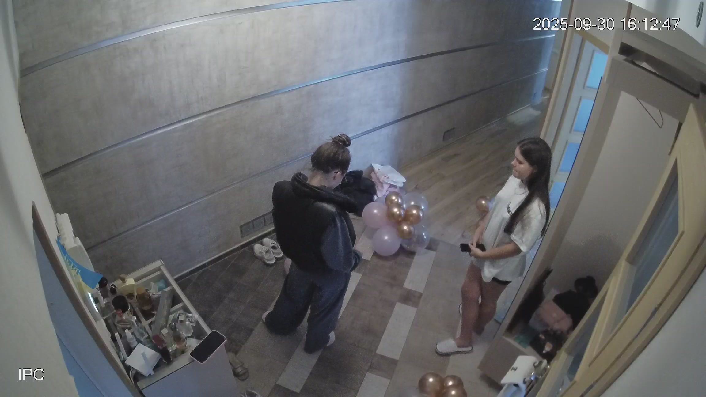 Hidden Voyeur 2 — 32 — screenshot 2