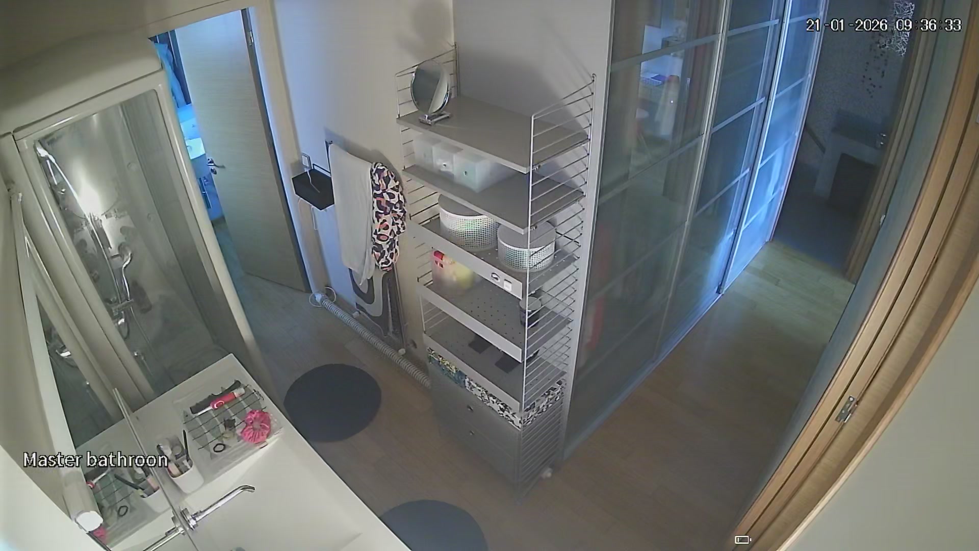Hidden Voyeur 2 — 4_5830179359972924812 — screenshot 2