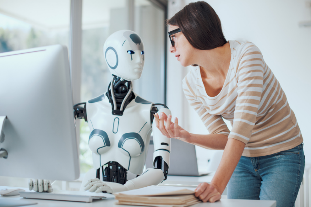 Giao diện ChatGPT được định hướng tích hợp nhiều công cụ AI