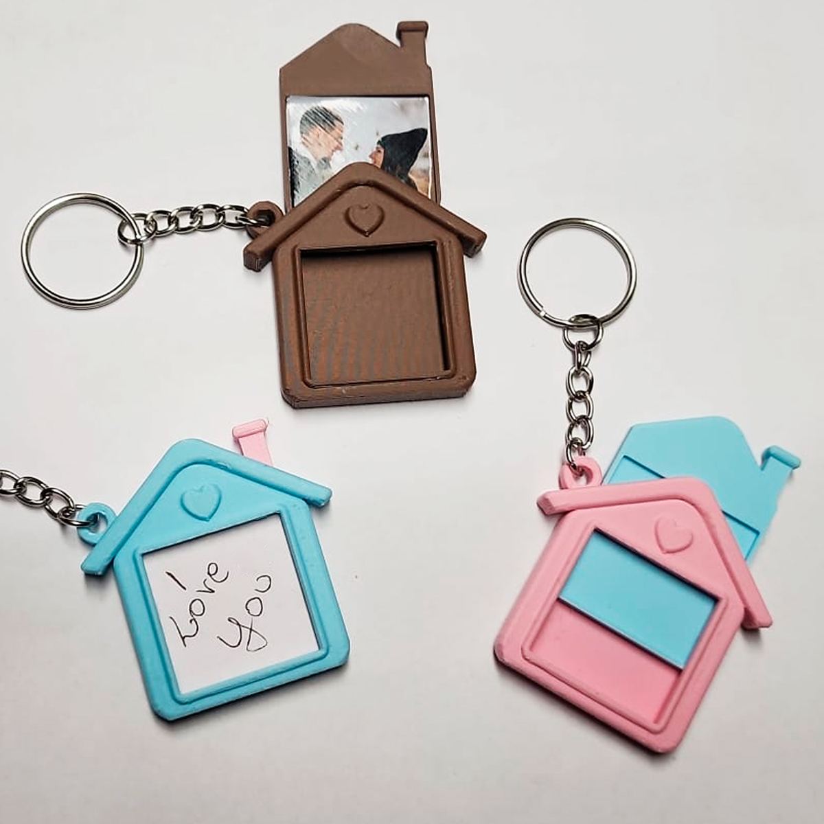 Llavero Casita con foto — imagen 3 de impresión 3D