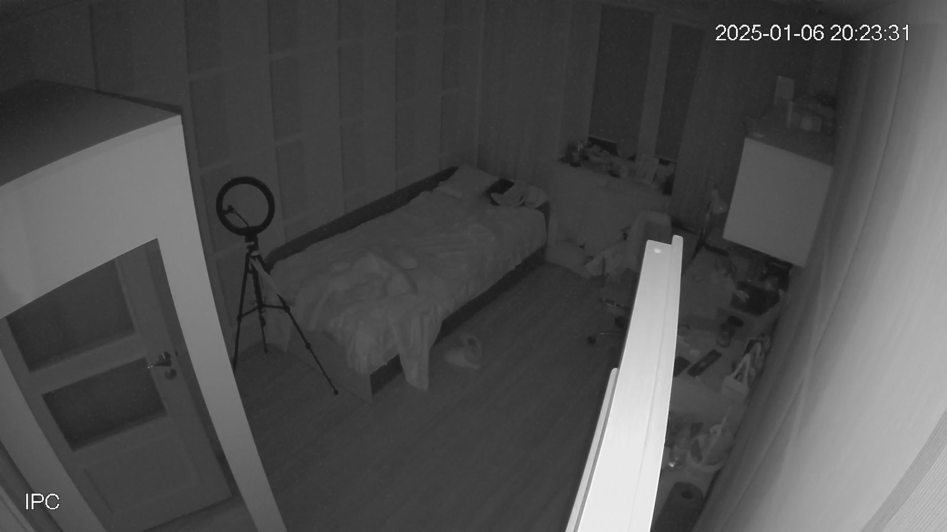 Hidden Voyeur 2 — 1_5059875502261536601 — screenshot 2