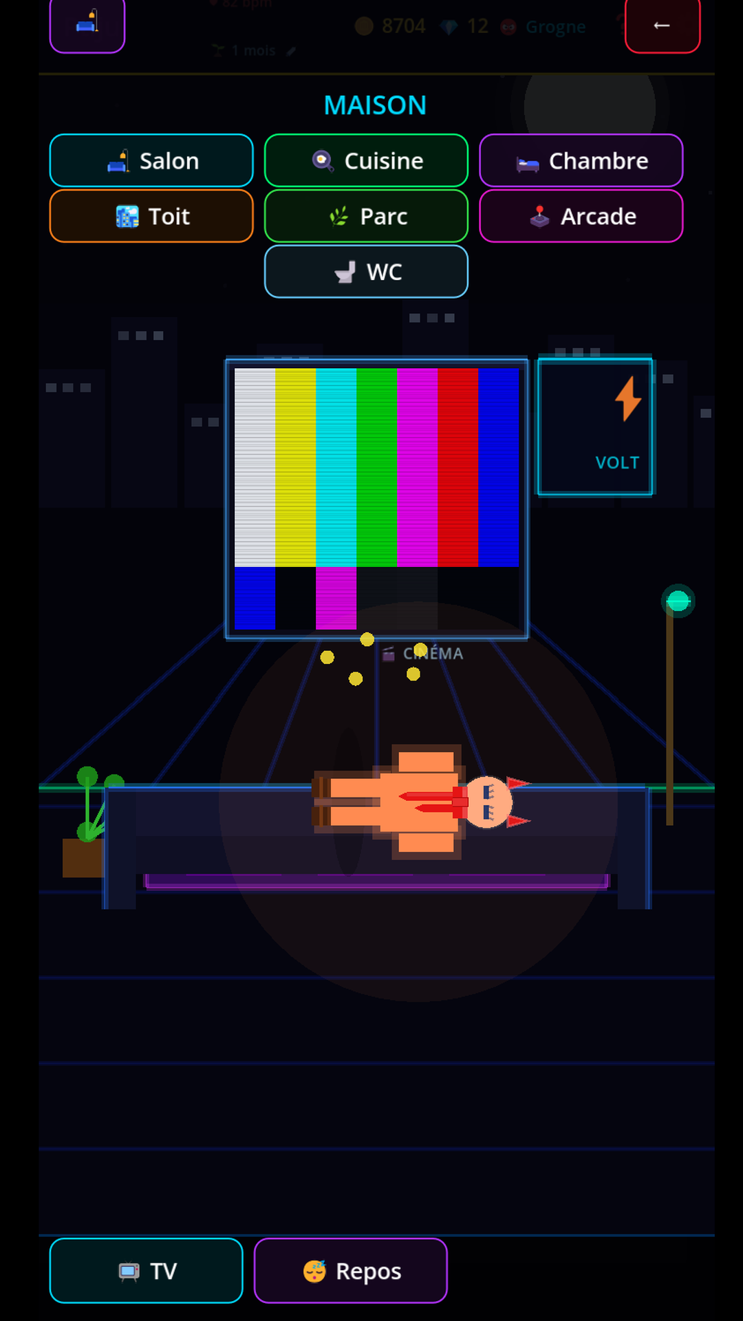 The house : VOLT resting in front of his TV, 7 rooms to visit