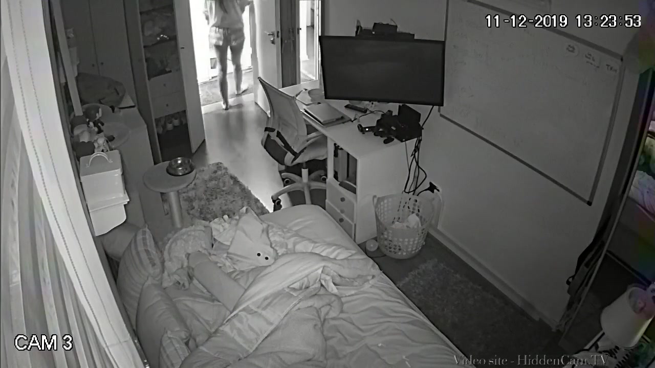 Hidden Voyeur 2 — 1_4938443389390554757 — screenshot 2