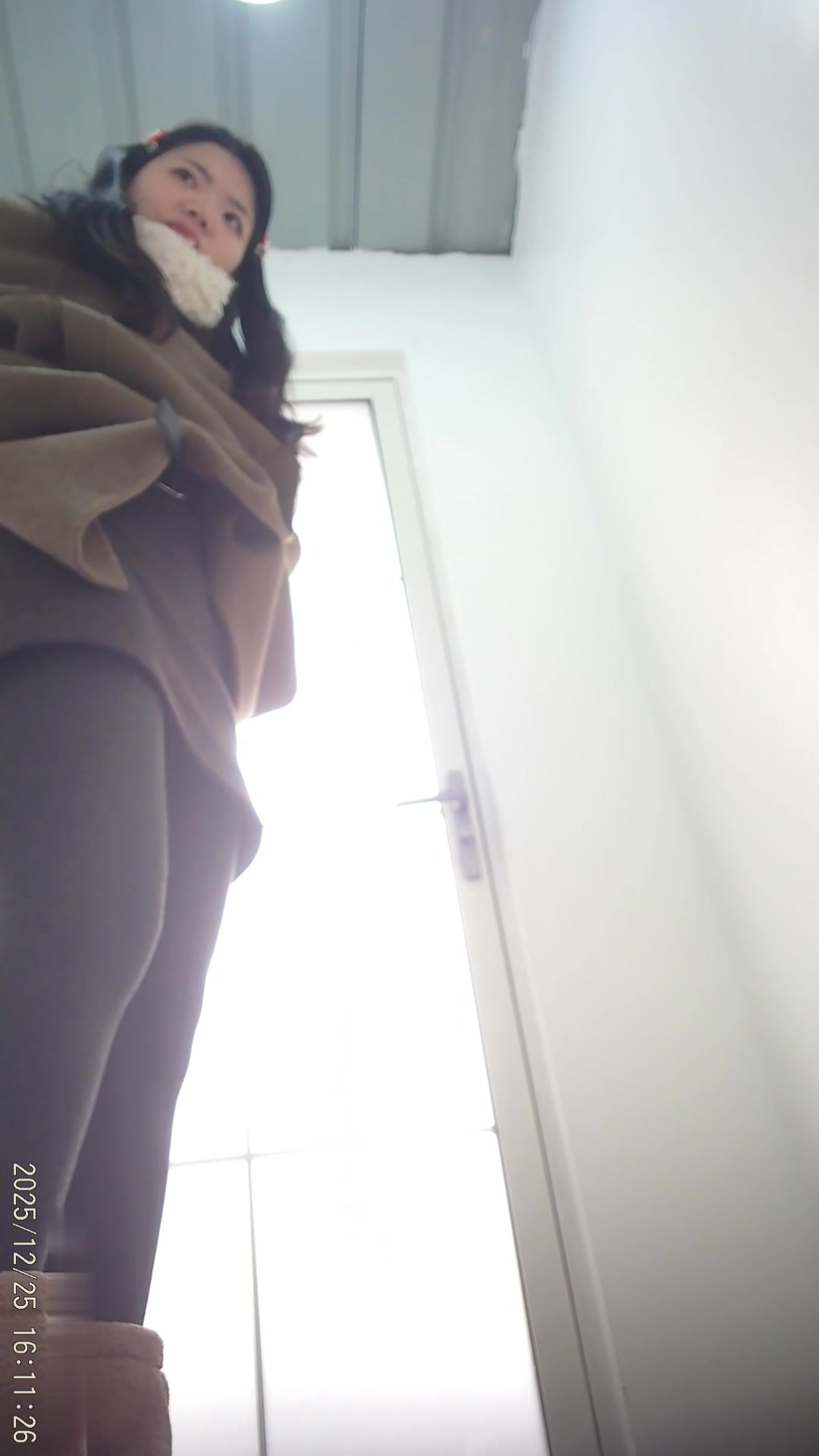 Toilet Spy — 0310(236) — screenshot 2