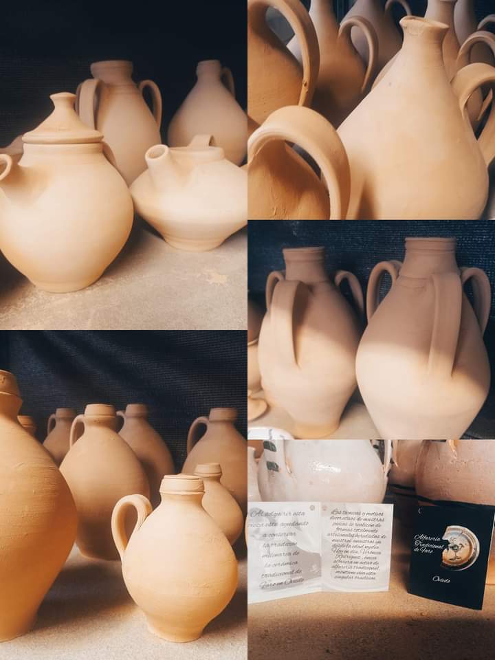 Pieza de cerámica de grupo de mujeres