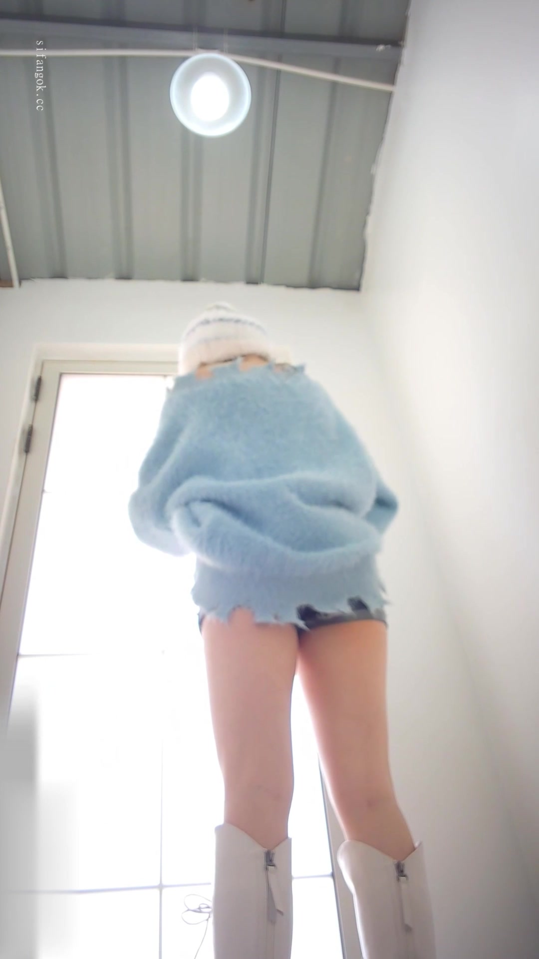 Toilet Spy — 0310(149) — screenshot 2
