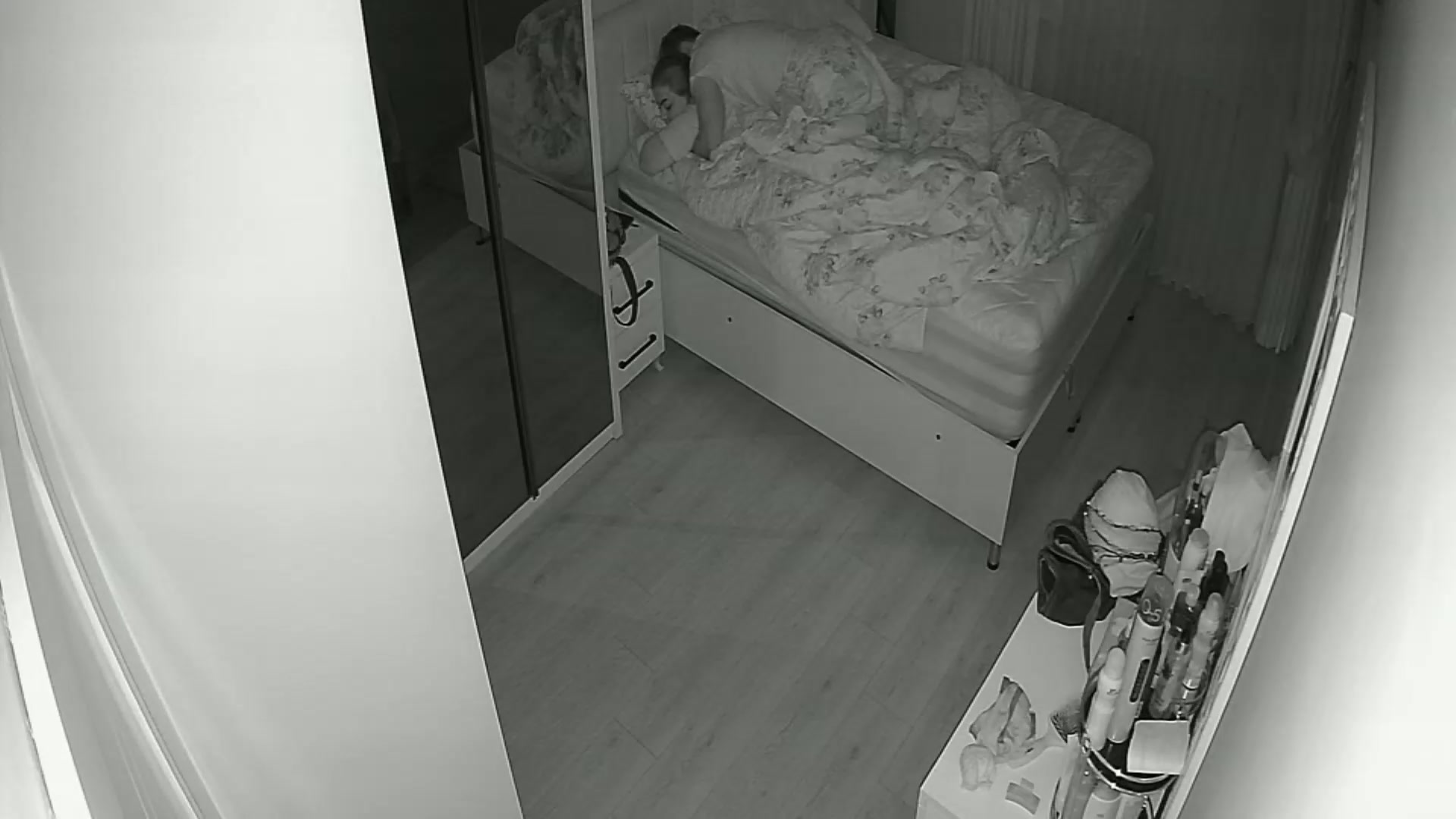 Hidden Voyeur — 1_5048634043839547331 — screenshot 2