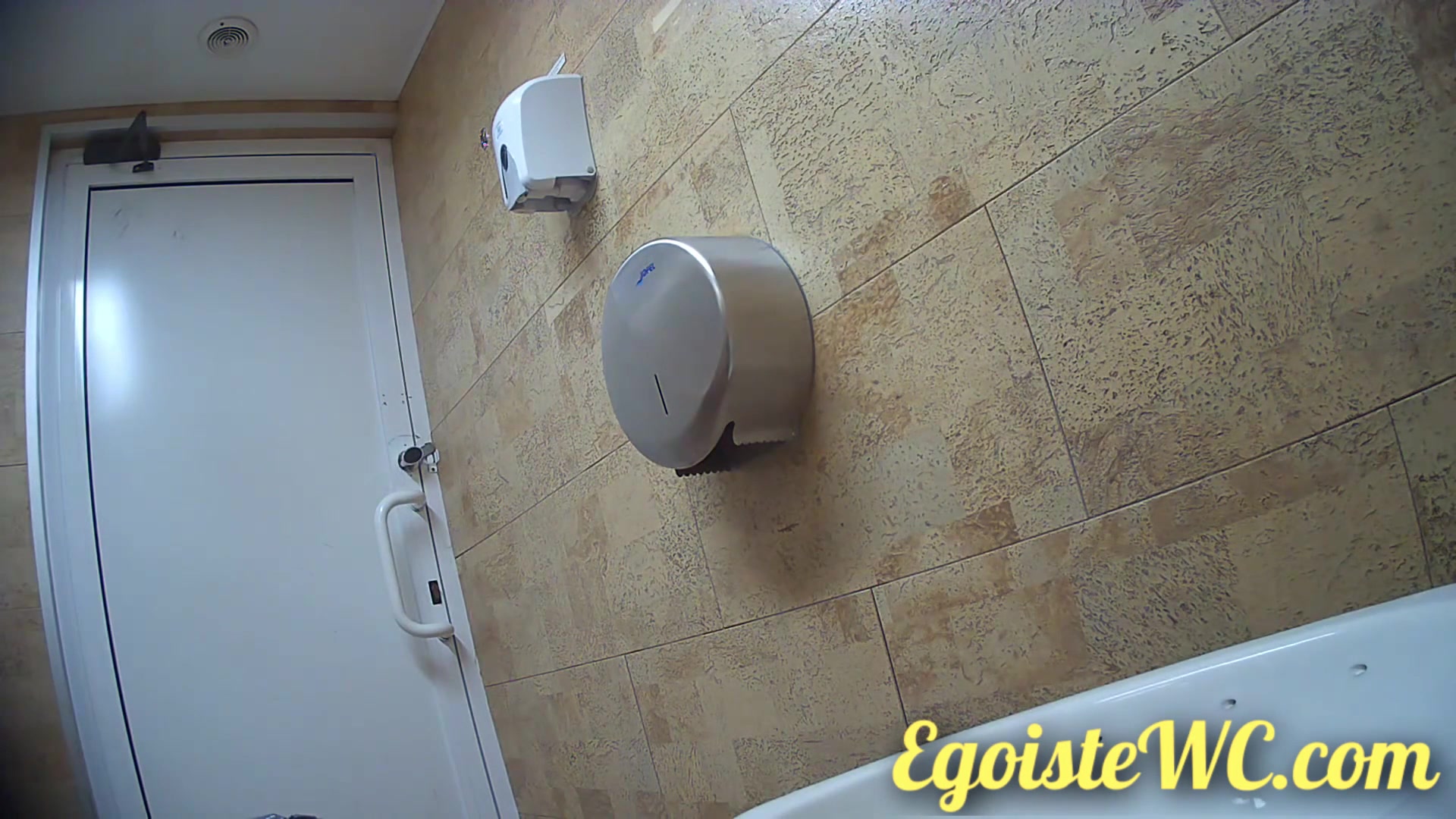 Toilet Spy — 0610(8) — screenshot 2