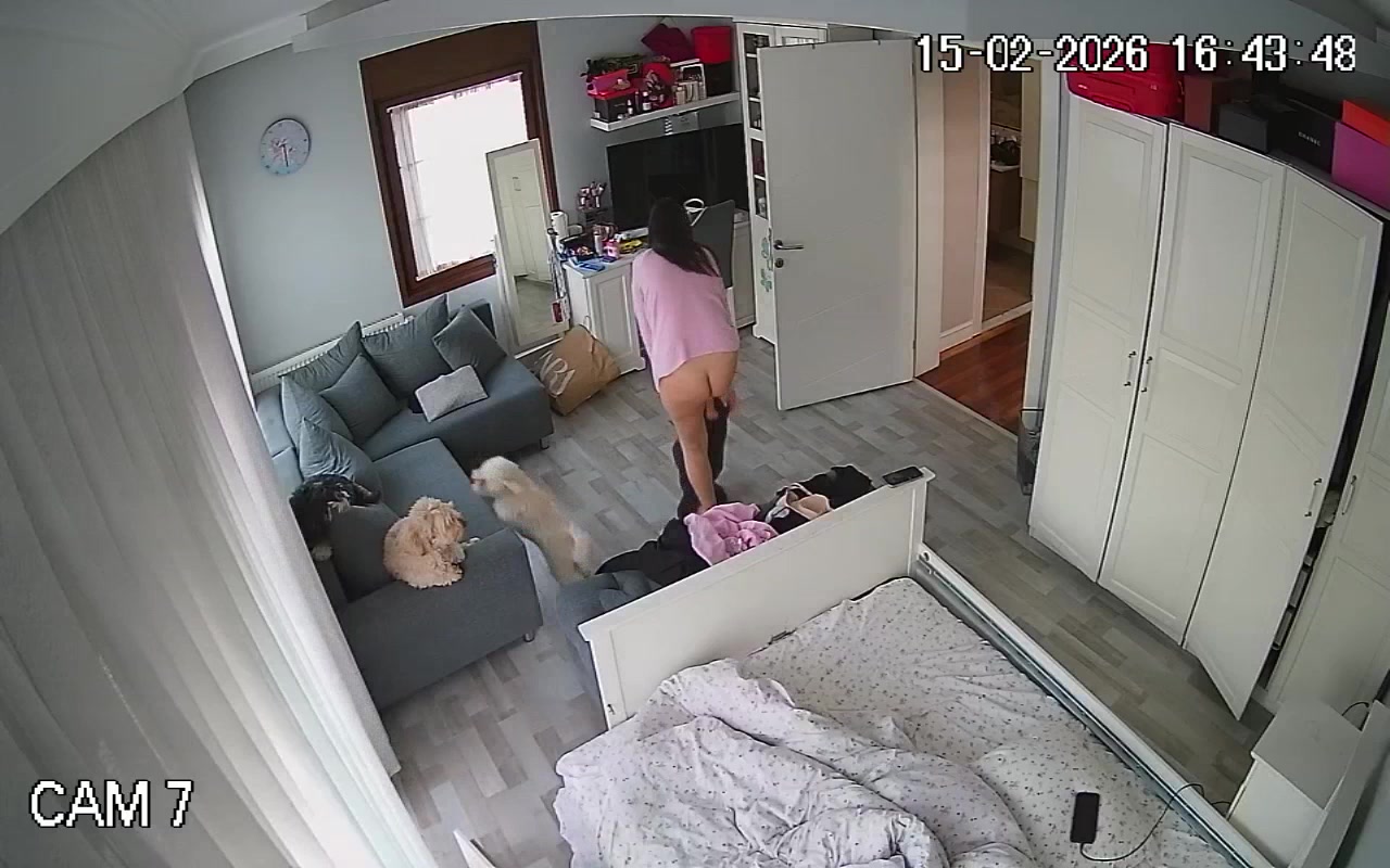 Hidden Voyeur — 1_5116462259027051960 — screenshot 2