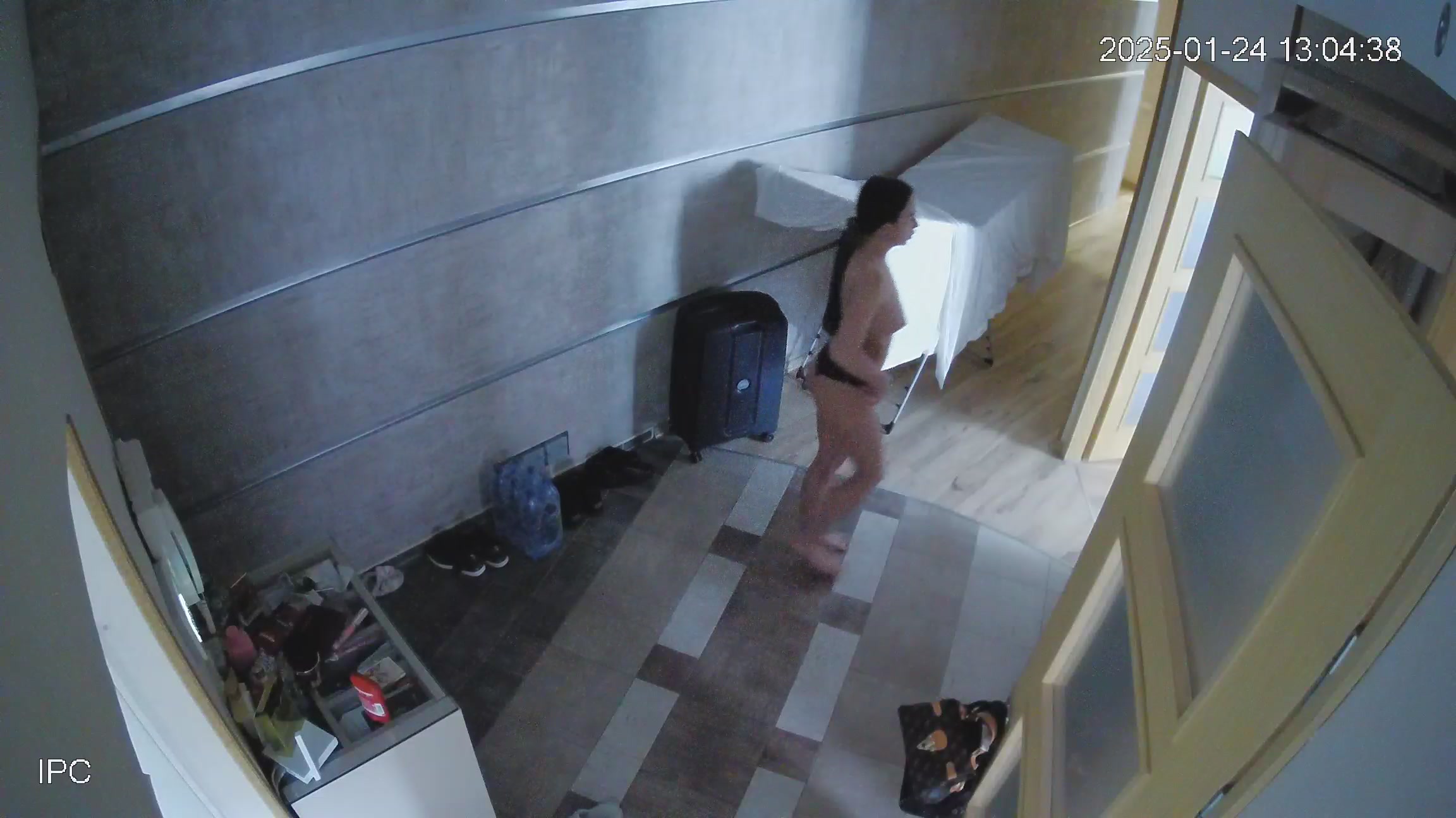 Hidden Voyeur 2 — 1_5059875502261536557 — screenshot 2