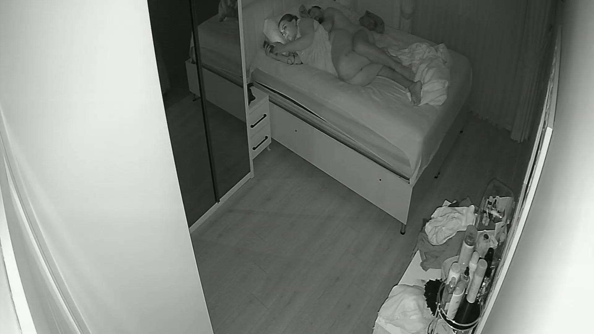 Hidden Voyeur — 1_5048634043839547294 — screenshot 2