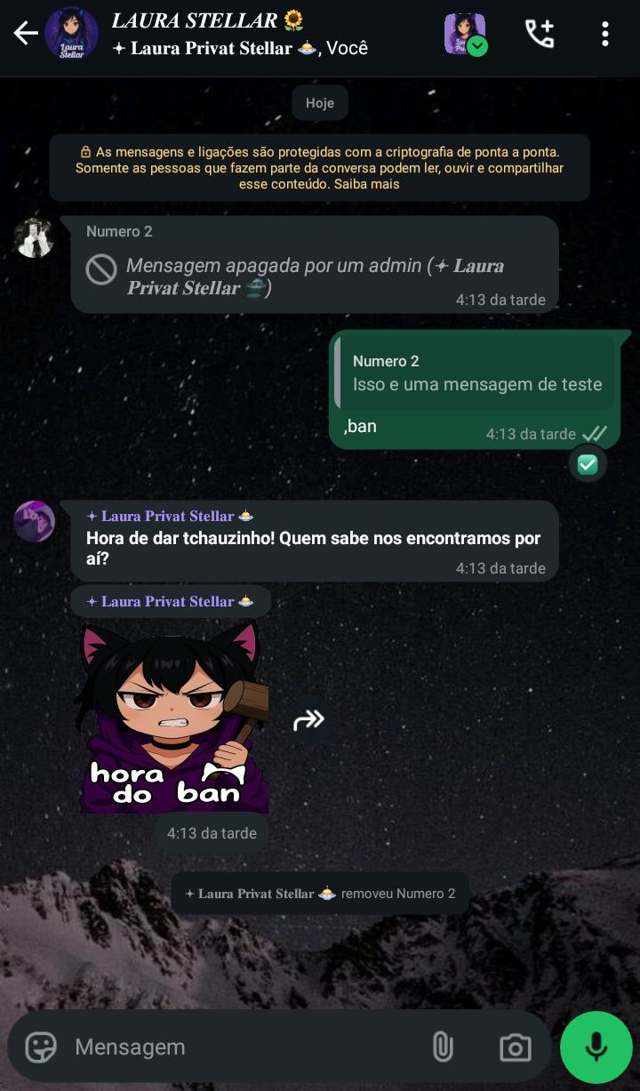 Laura moderando grupo