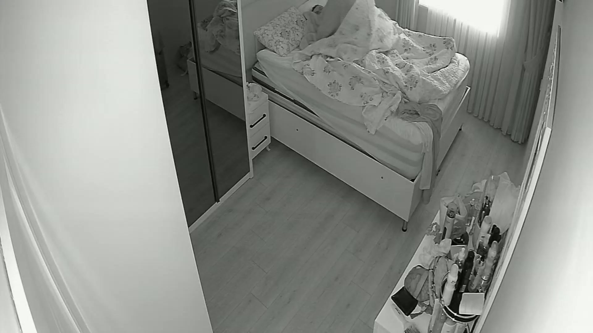 Hidden Voyeur — 1_5048634043839547336 — screenshot 2