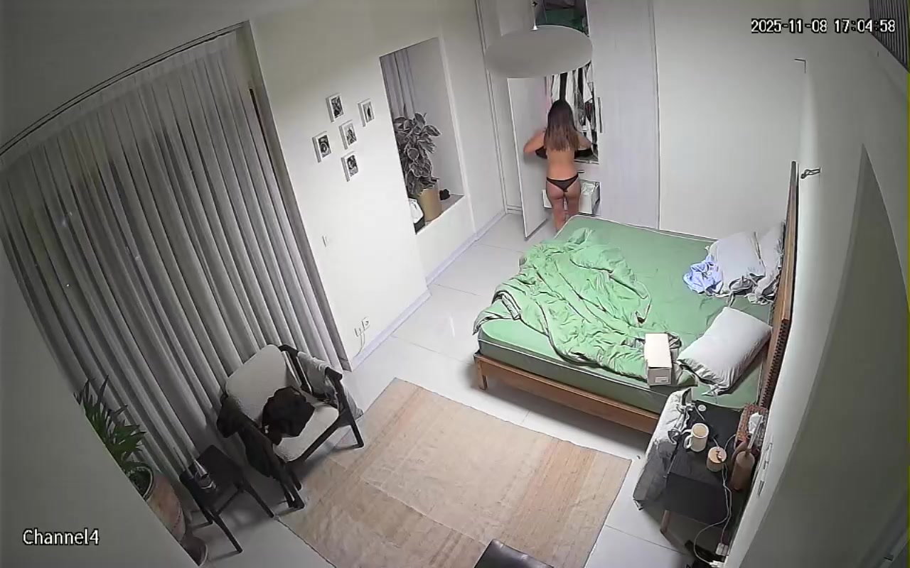 Hidden Voyeur — 1_5179177156734879571 — screenshot 2