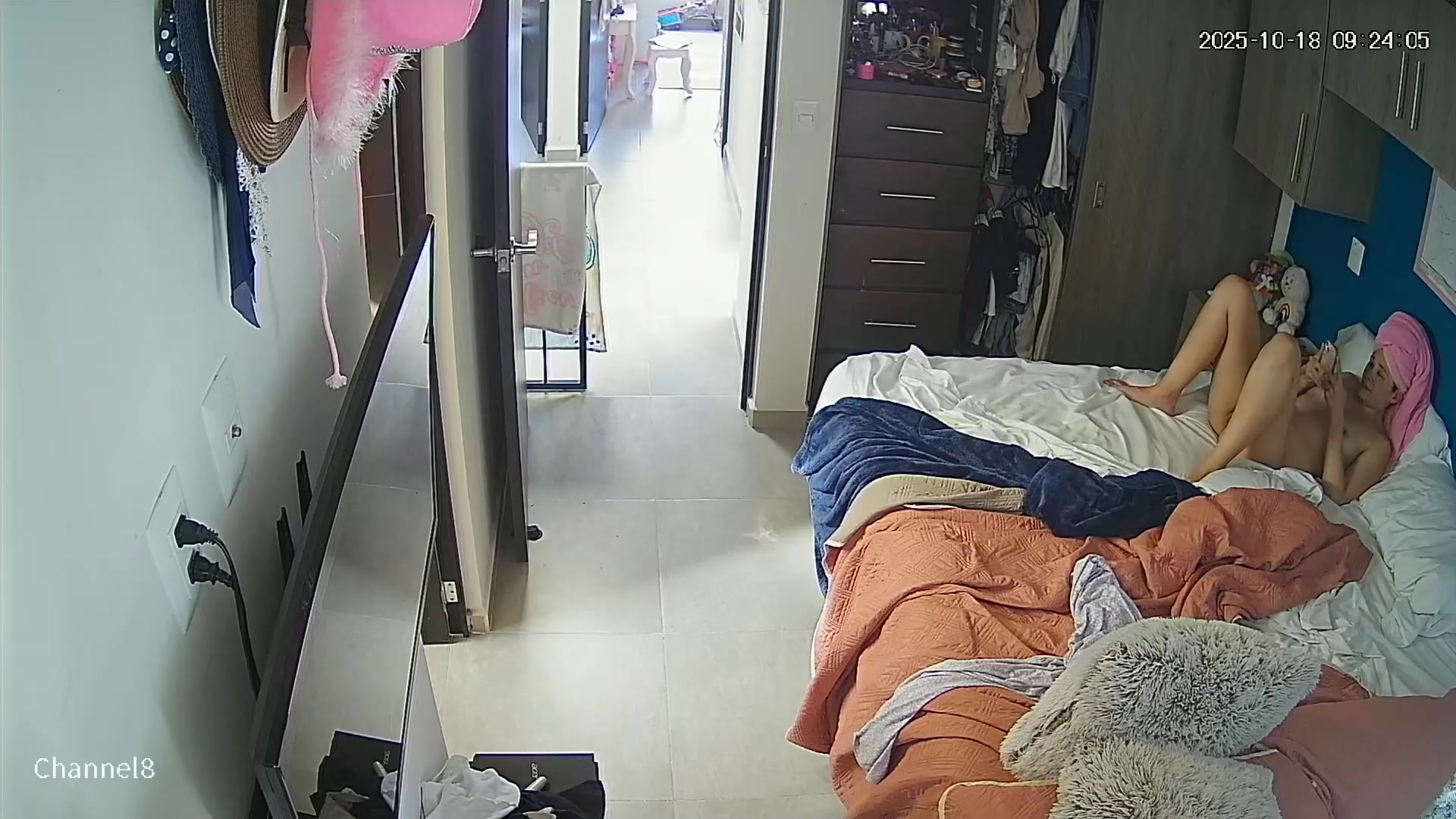 Hidden Voyeur 2 — 98 — screenshot 2