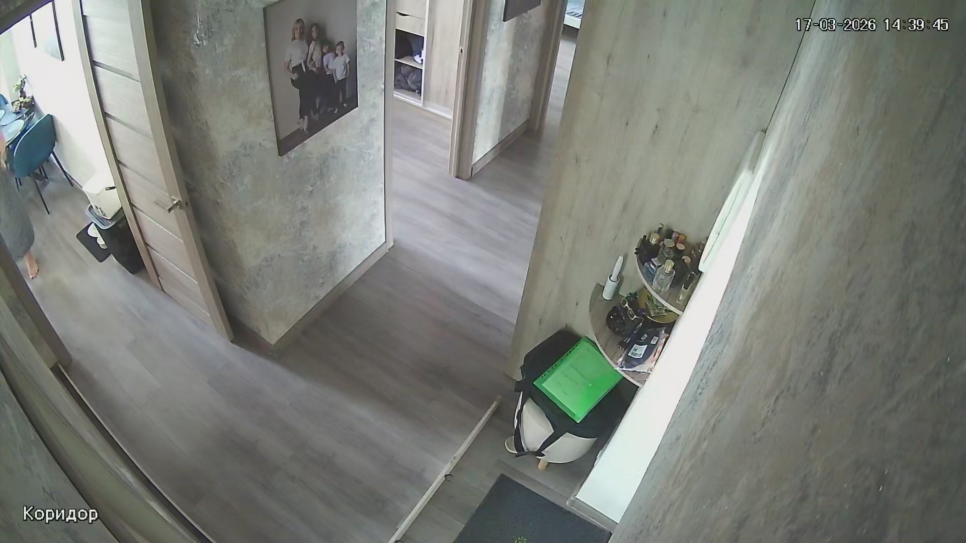 Hidden Voyeur 2 — 1_5159218714293307641 — screenshot 2