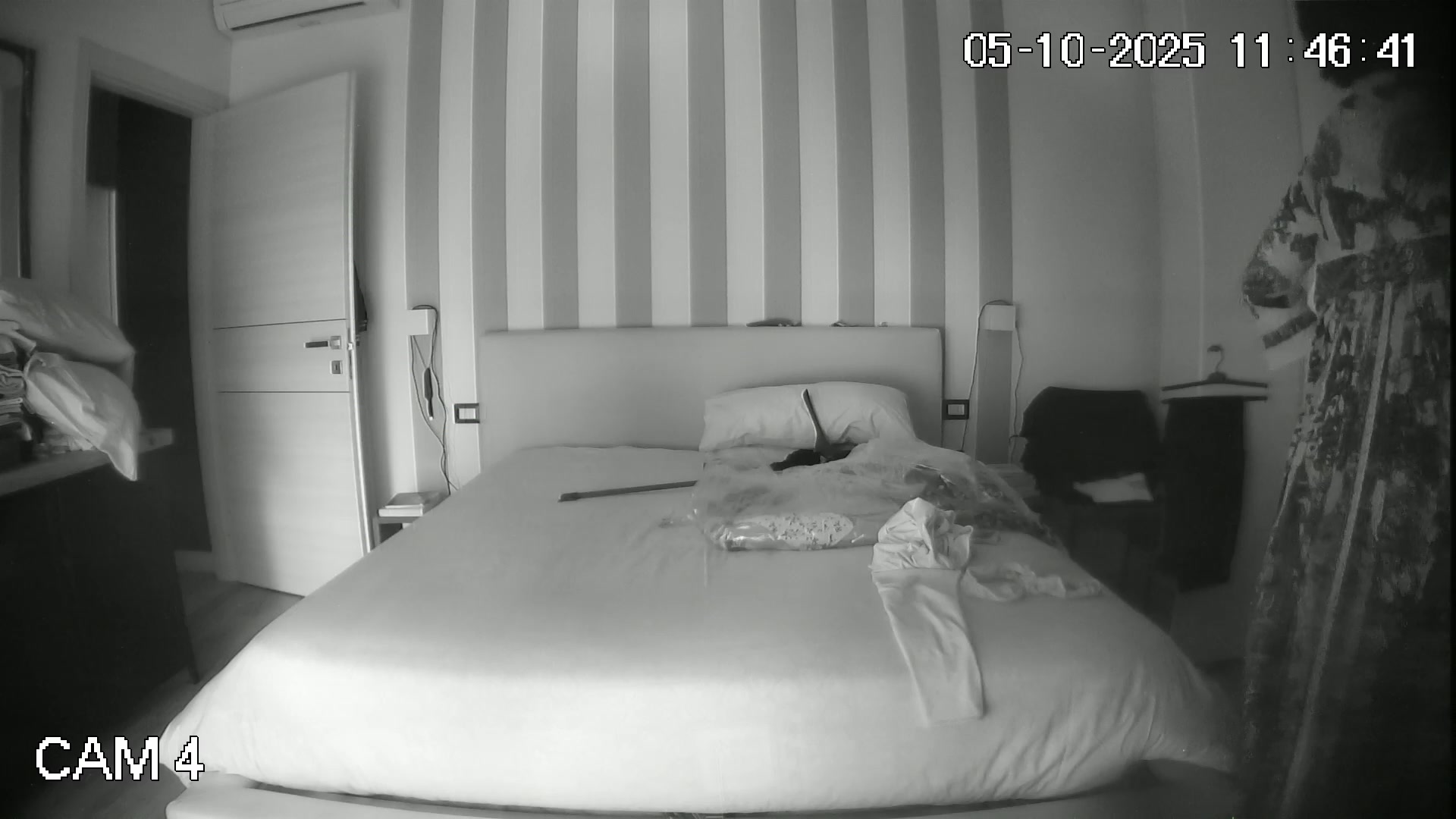 Hidden Voyeur — 1_5037717362254546917 — screenshot 2