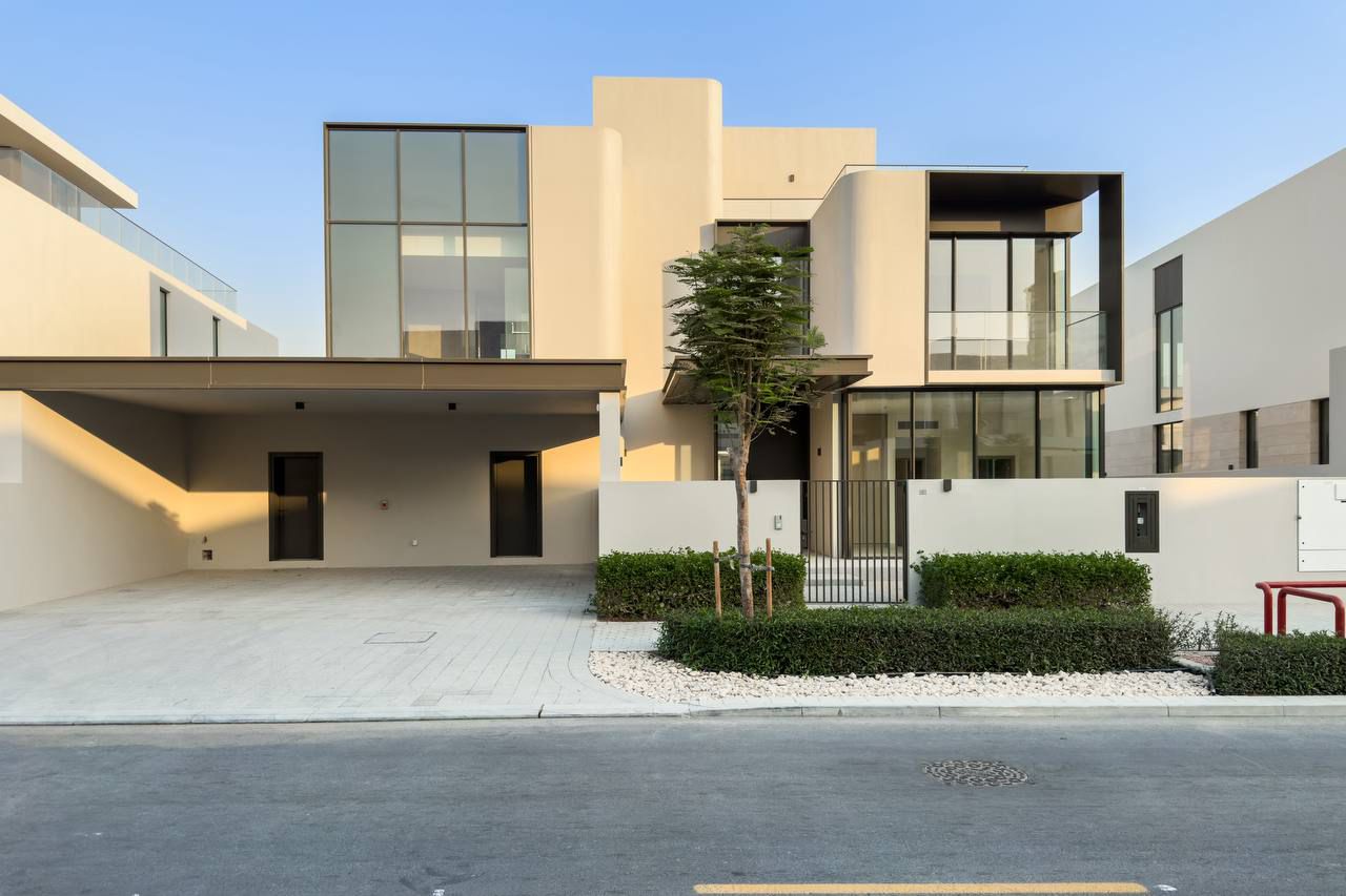 Address Hills Crest