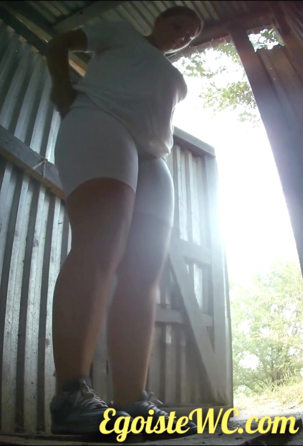 Toilet Spy — 1213(180) — screenshot 2