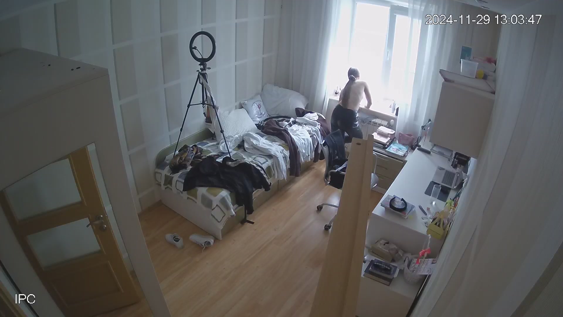 Hidden Voyeur 2 — 1_5059875502261536574 — screenshot 2