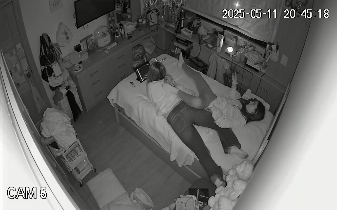 Hidden Voyeur 2 — 1_5181882157202670927 — screenshot 2