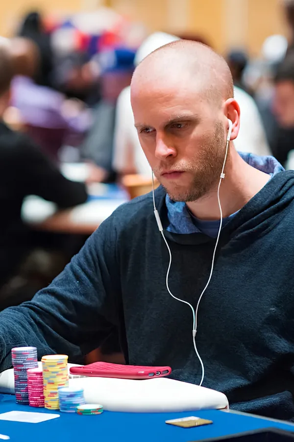 Jeff Madsen, professional poker player and four-time WSOP bracelet winner available for San Diego corporate events