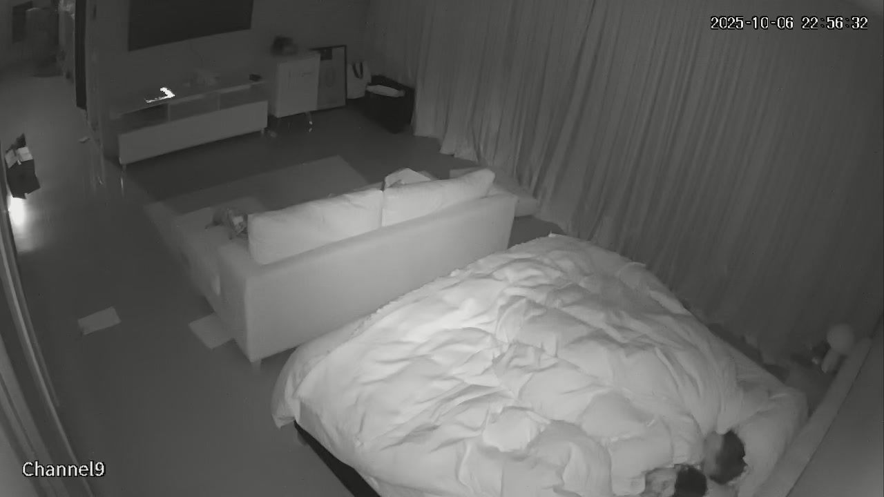 Hidden Voyeur — 1_4929612700406778087 — screenshot 2