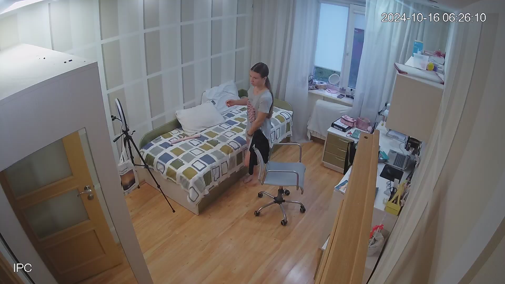 Hidden Voyeur 2 — 1_5021911654972000014 — screenshot 2