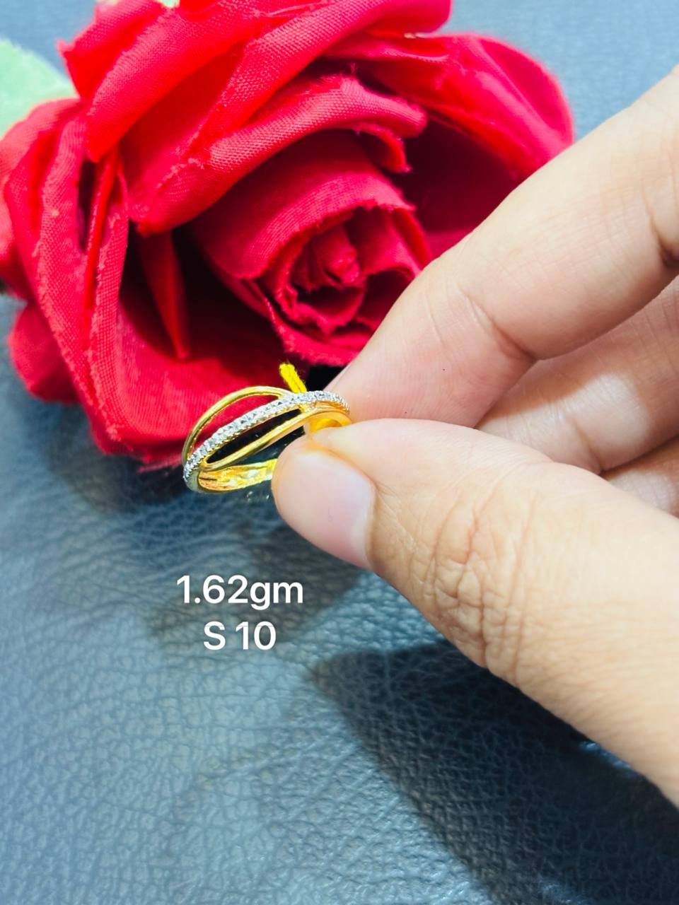 Rantai Pinggang Emas